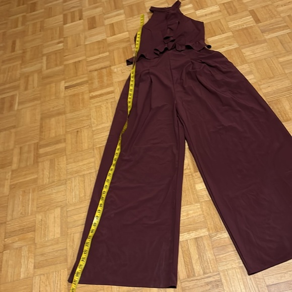 Halara - Picture 3 of 10